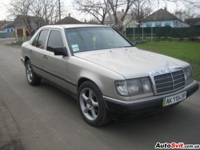 Mercedes_370891365937446.jpg